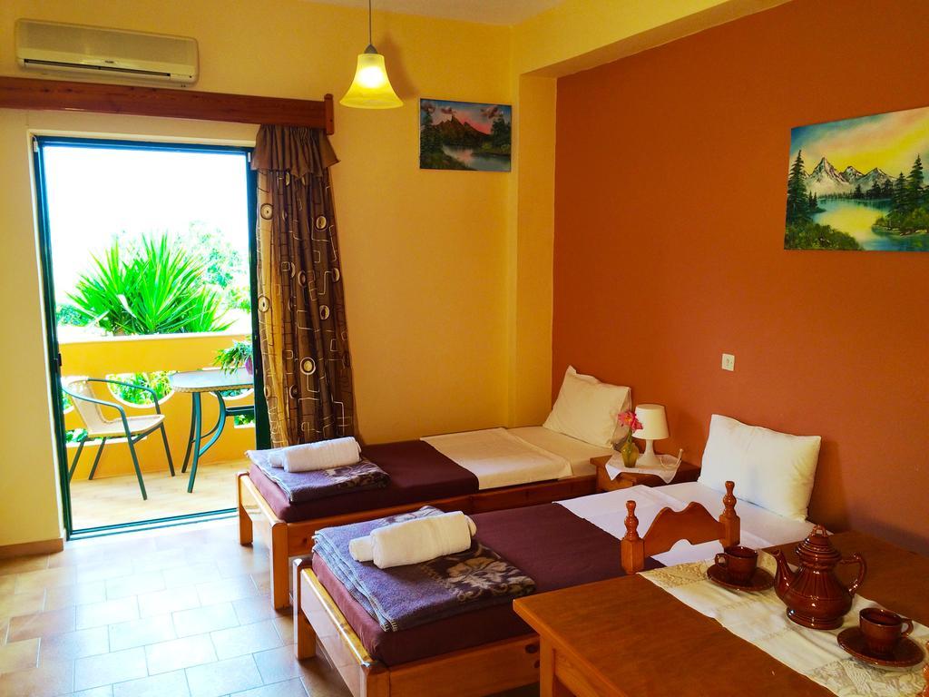 Chrissas Apartments Ретимно Экстерьер фото